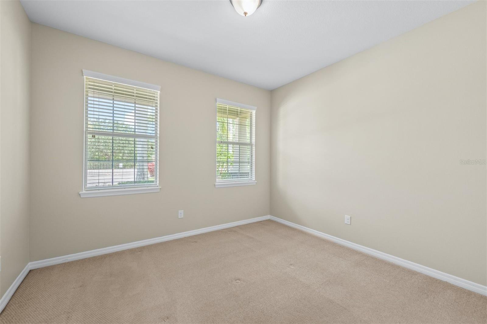 8302 Karpeal Dr Property Photo 21