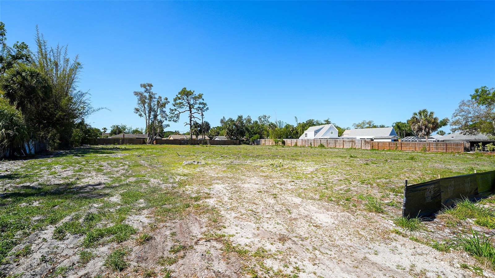 2424 Ashton Rd Property Photo 15