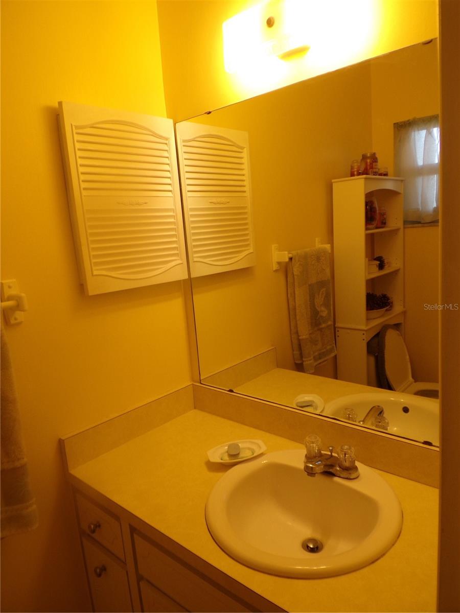 670 Park Cir Property Photo 12