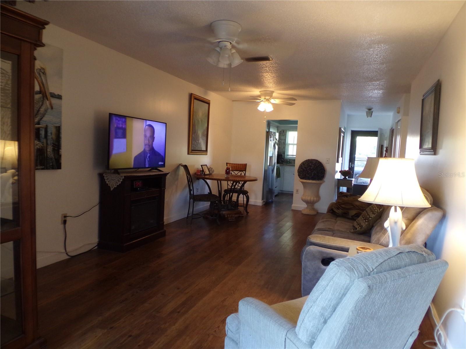 670 Park Cir Property Photo 28