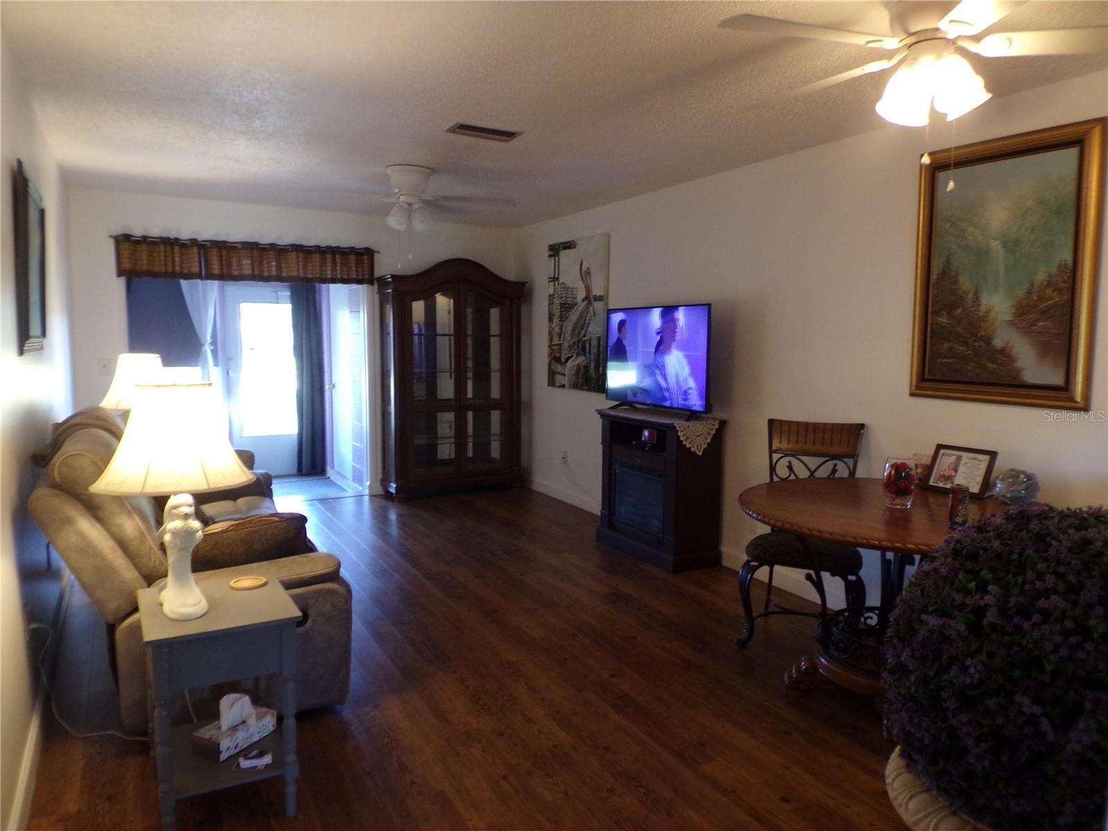 670 Park Cir Property Photo 41