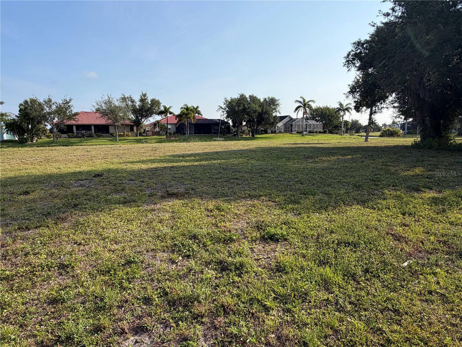 24336 San Rafael Rd Property Photo 6