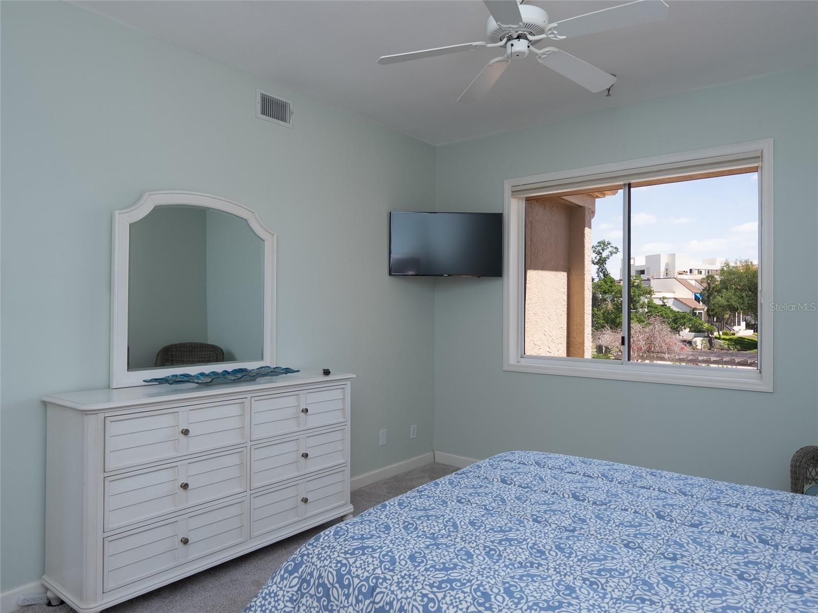 2013 Harbour Links Dr #2013 Property Photo 42