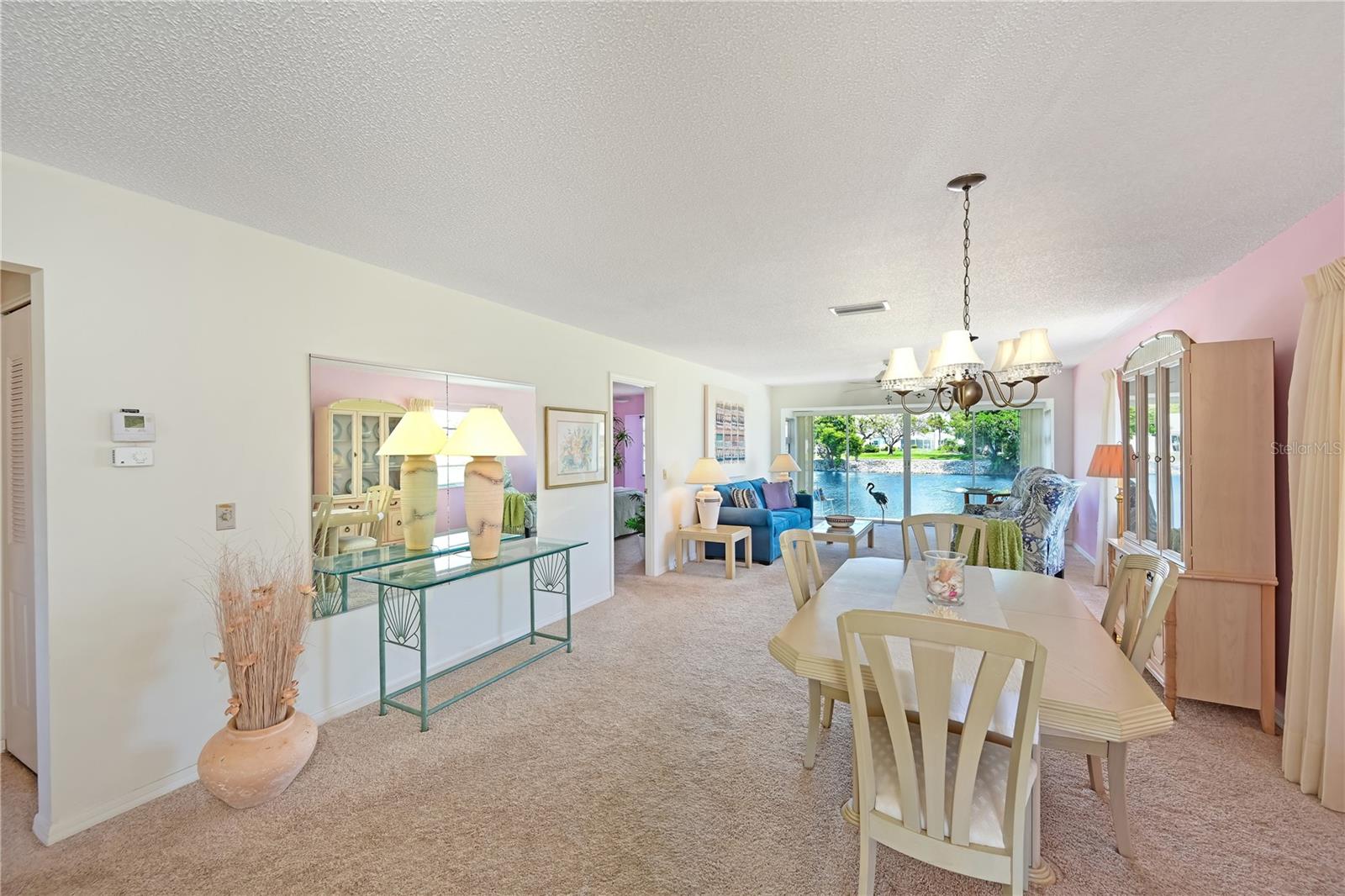4603 Lexington Cir Property Photo 8
