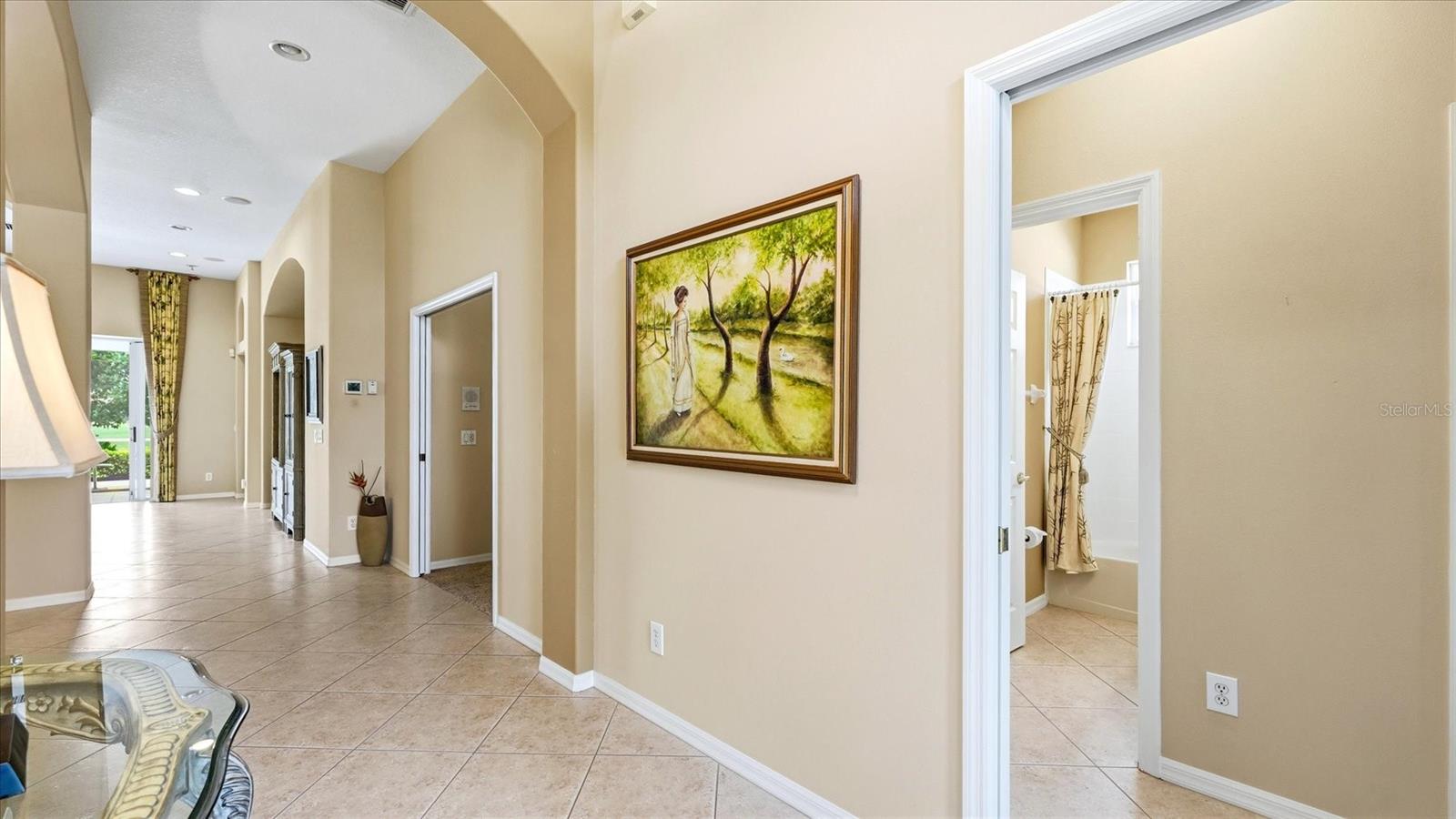5704 White Jasmine Way Property Photo 4