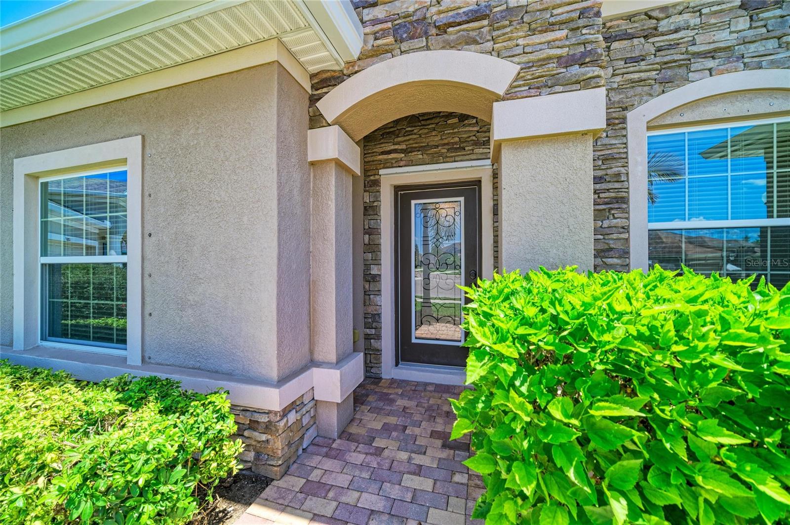 12821 Balsam Ter Property Photo 9