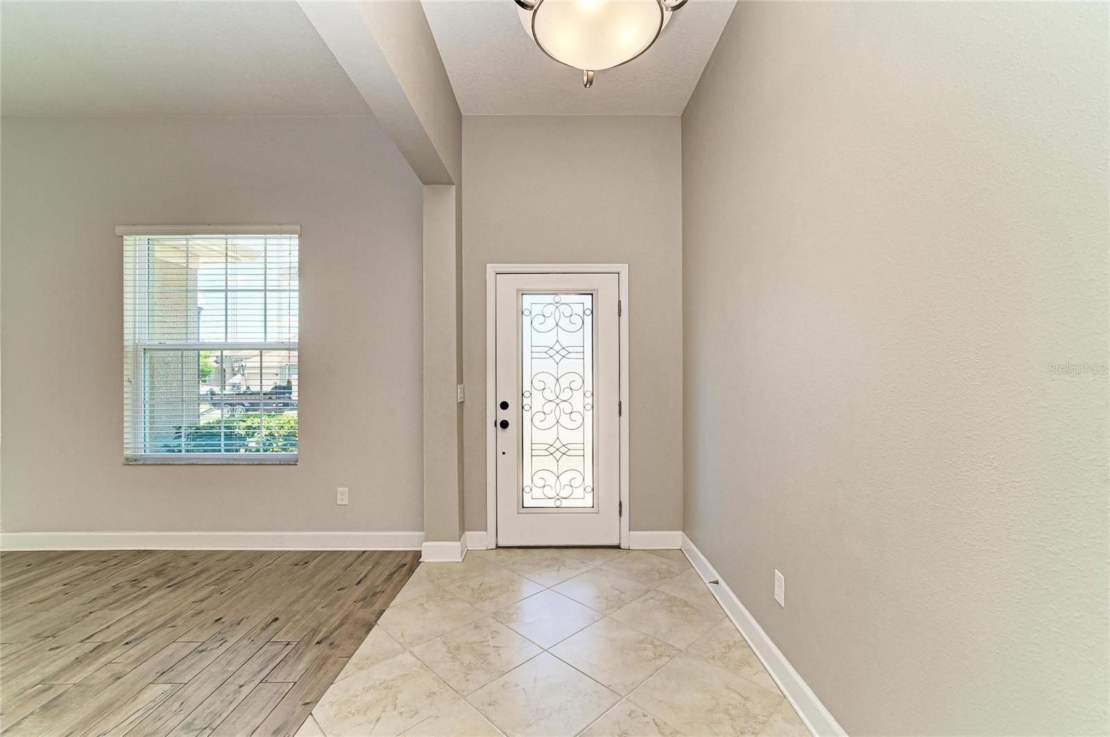12821 Balsam Ter Property Photo 10