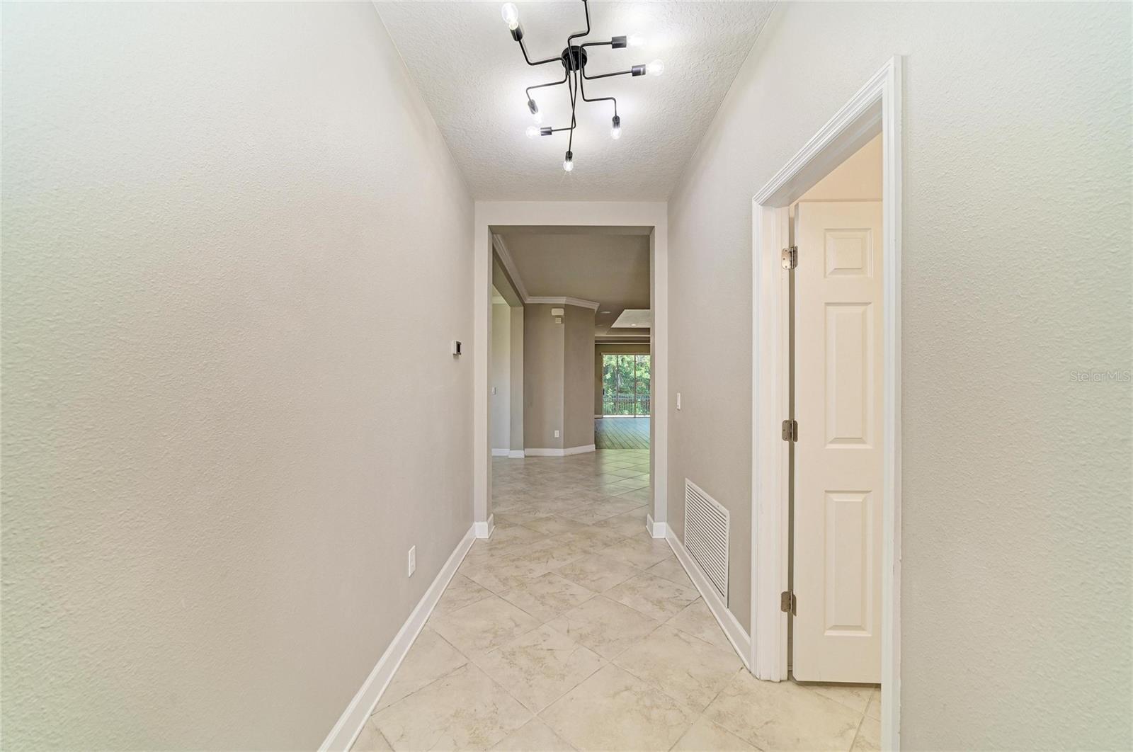 12821 Balsam Ter Property Photo 13