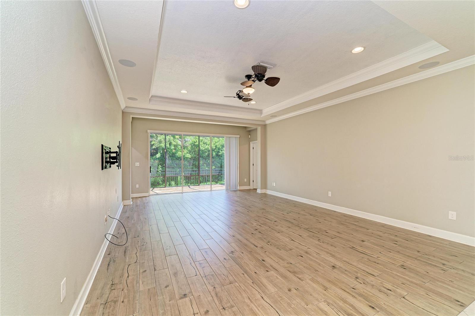 12821 Balsam Ter Property Photo 15
