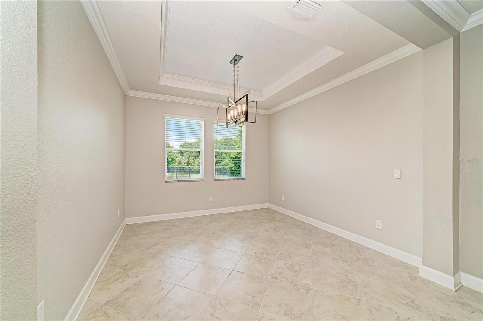 12821 Balsam Ter Property Photo 19