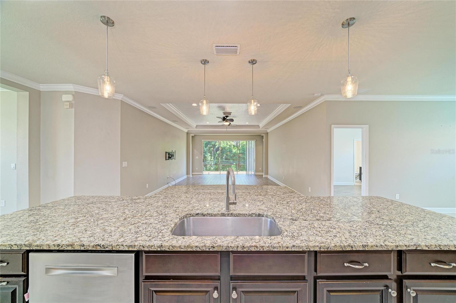 12821 Balsam Ter Property Photo 26