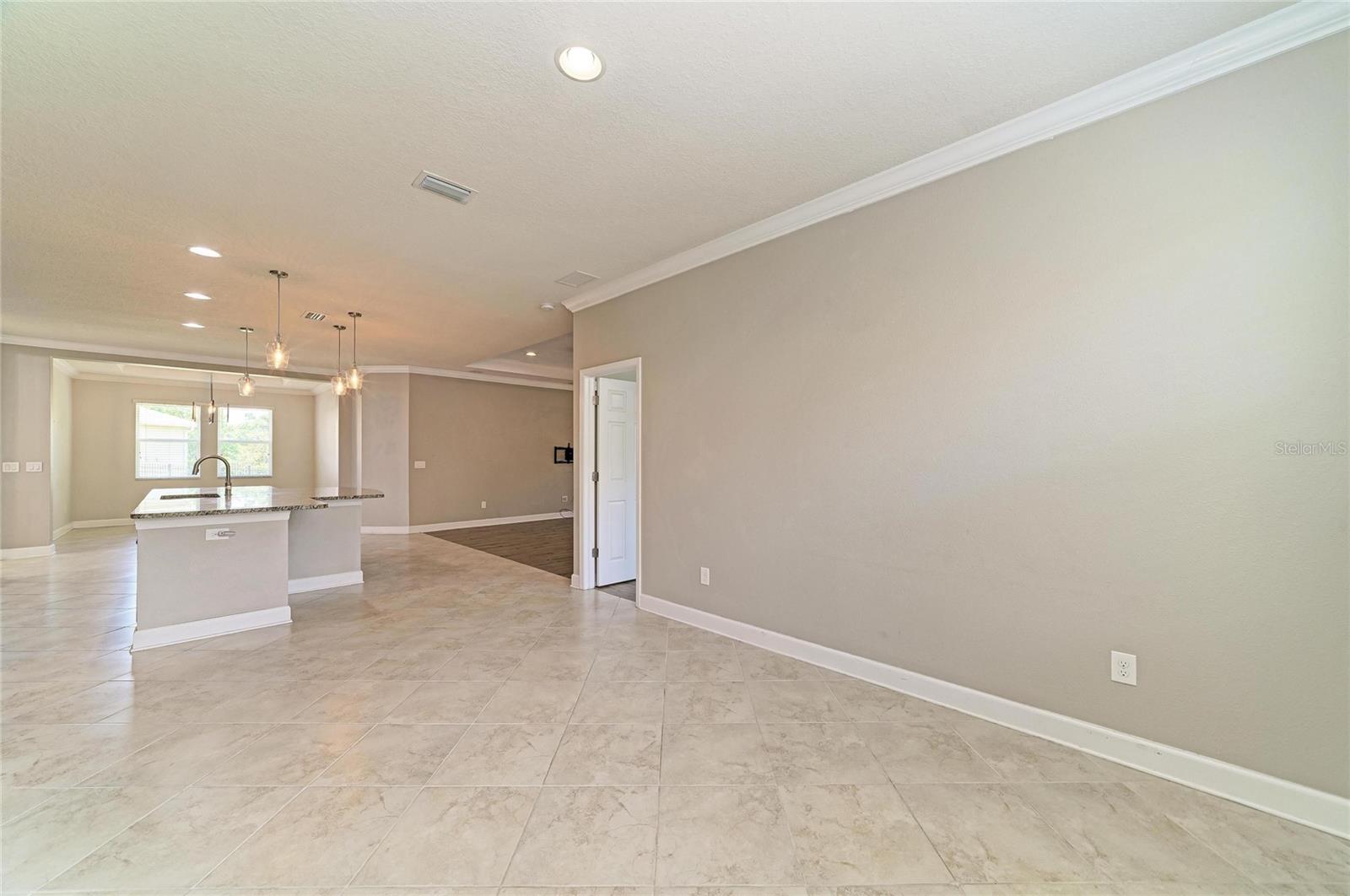 12821 Balsam Ter Property Photo 29