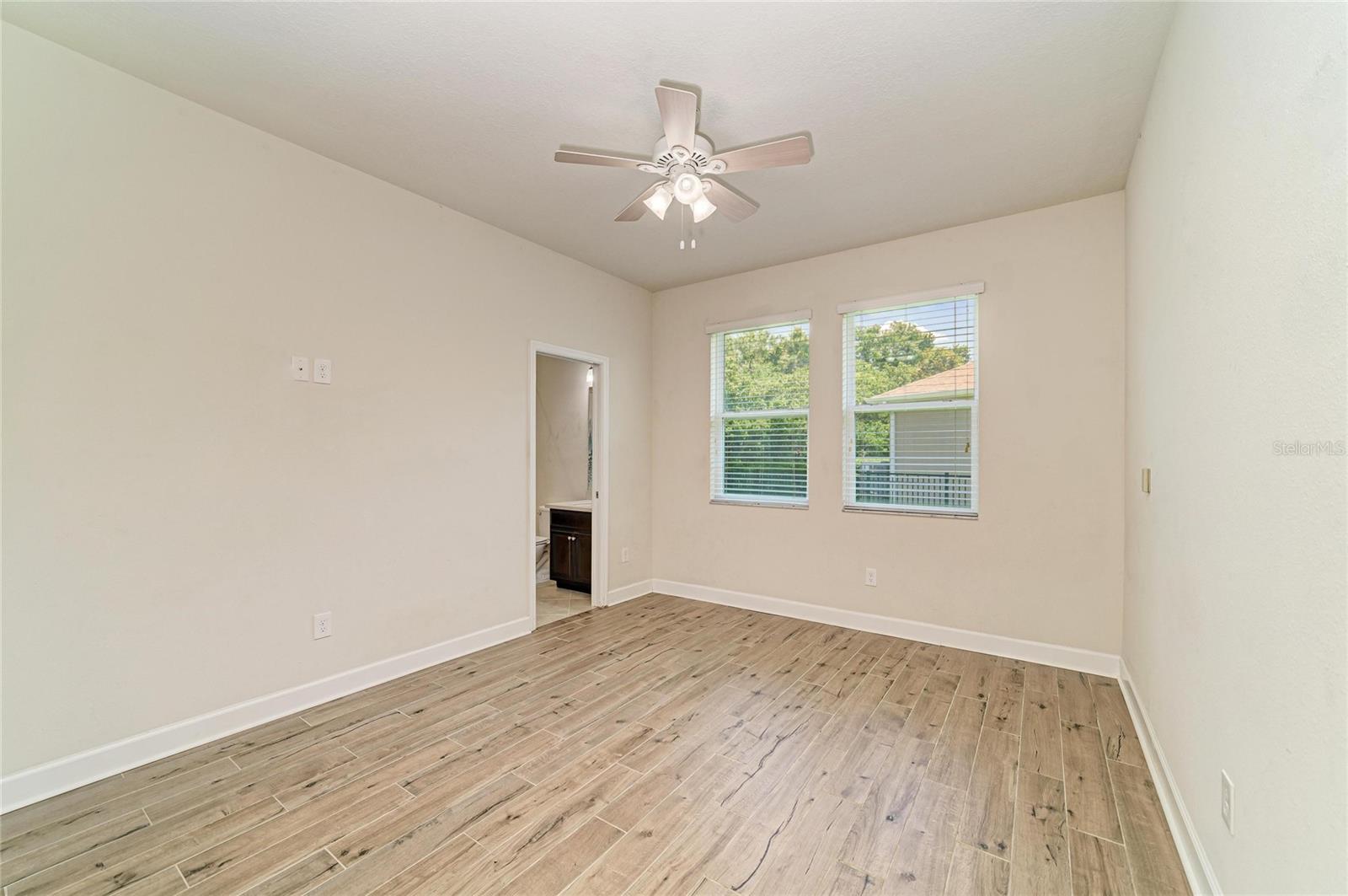 12821 Balsam Ter Property Photo 40