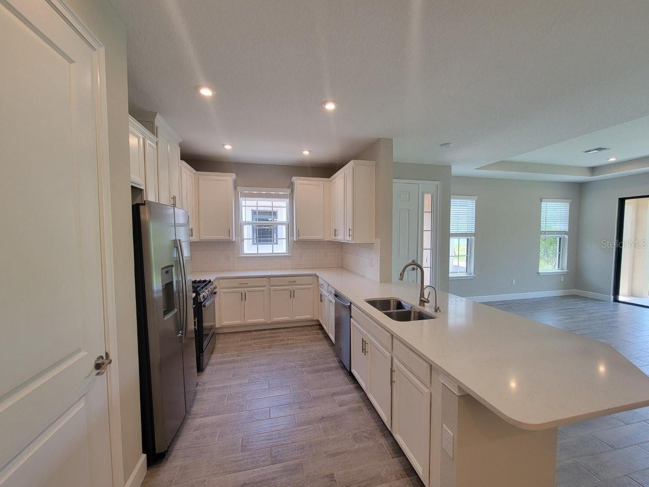 5331 Rushmere Ct Property Photo 2