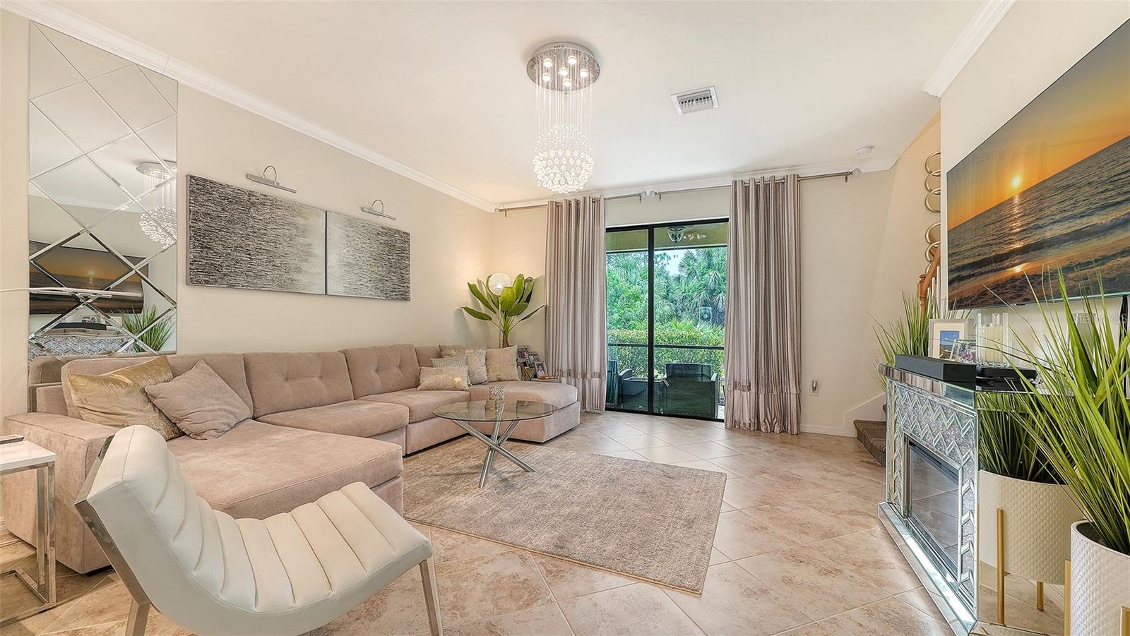 20310 Lagente Cir Property Photo 8