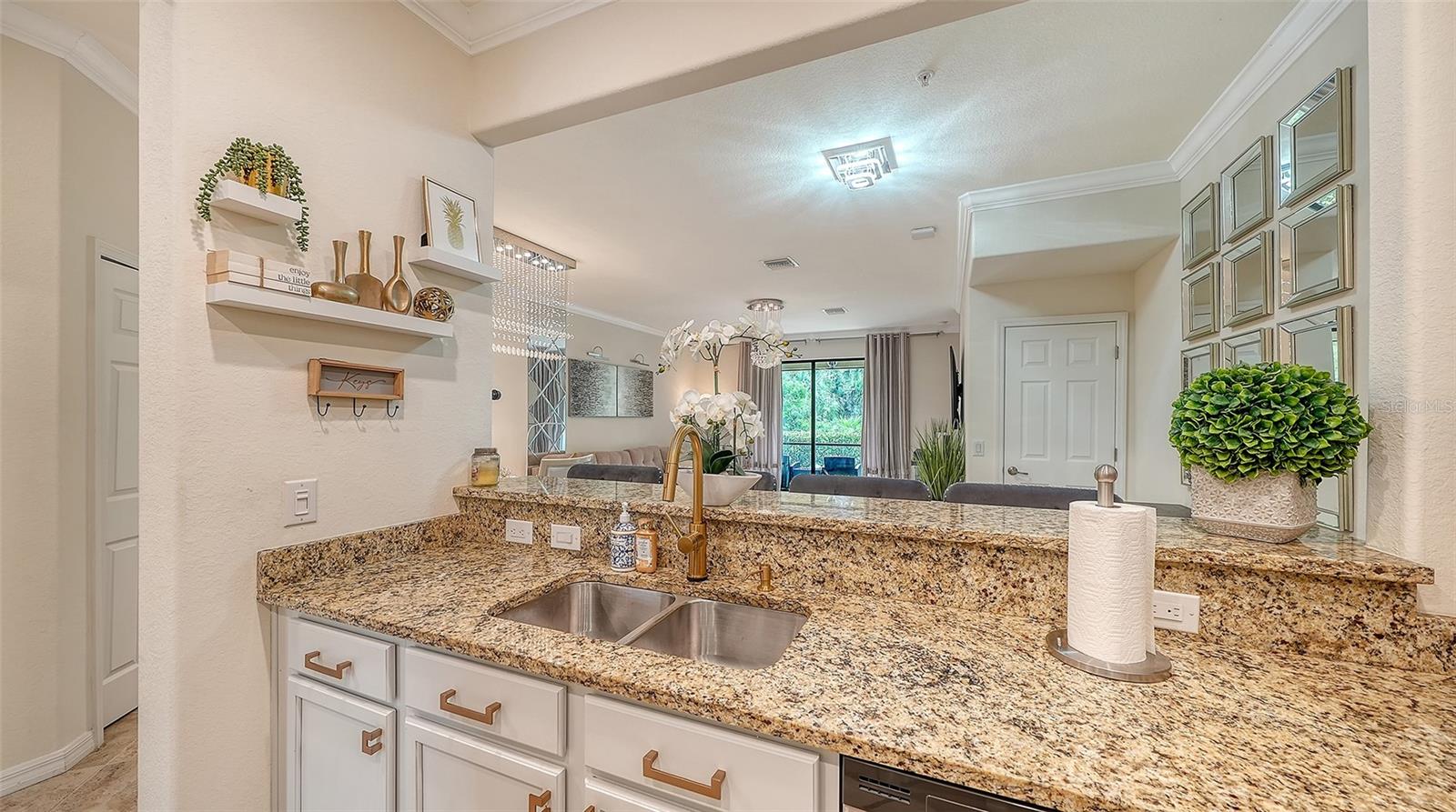 20310 Lagente Cir Property Photo 16