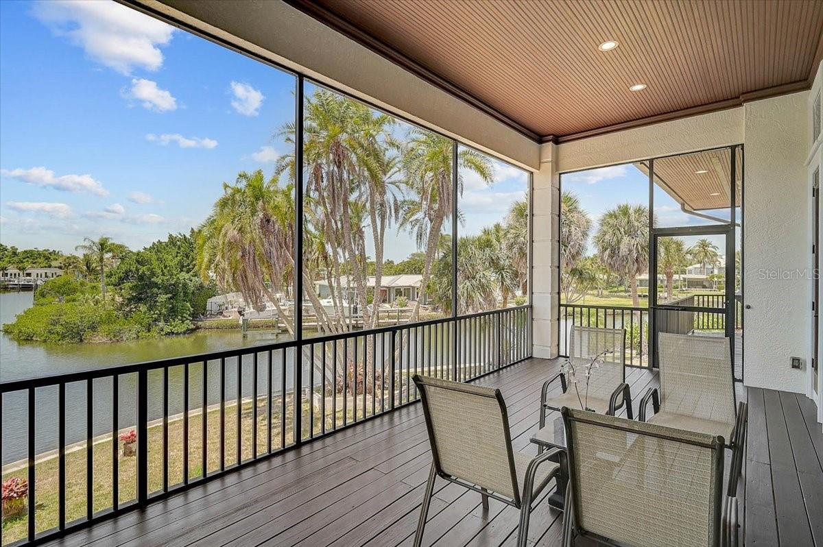 135 Tina Island Dr Property Photo 10