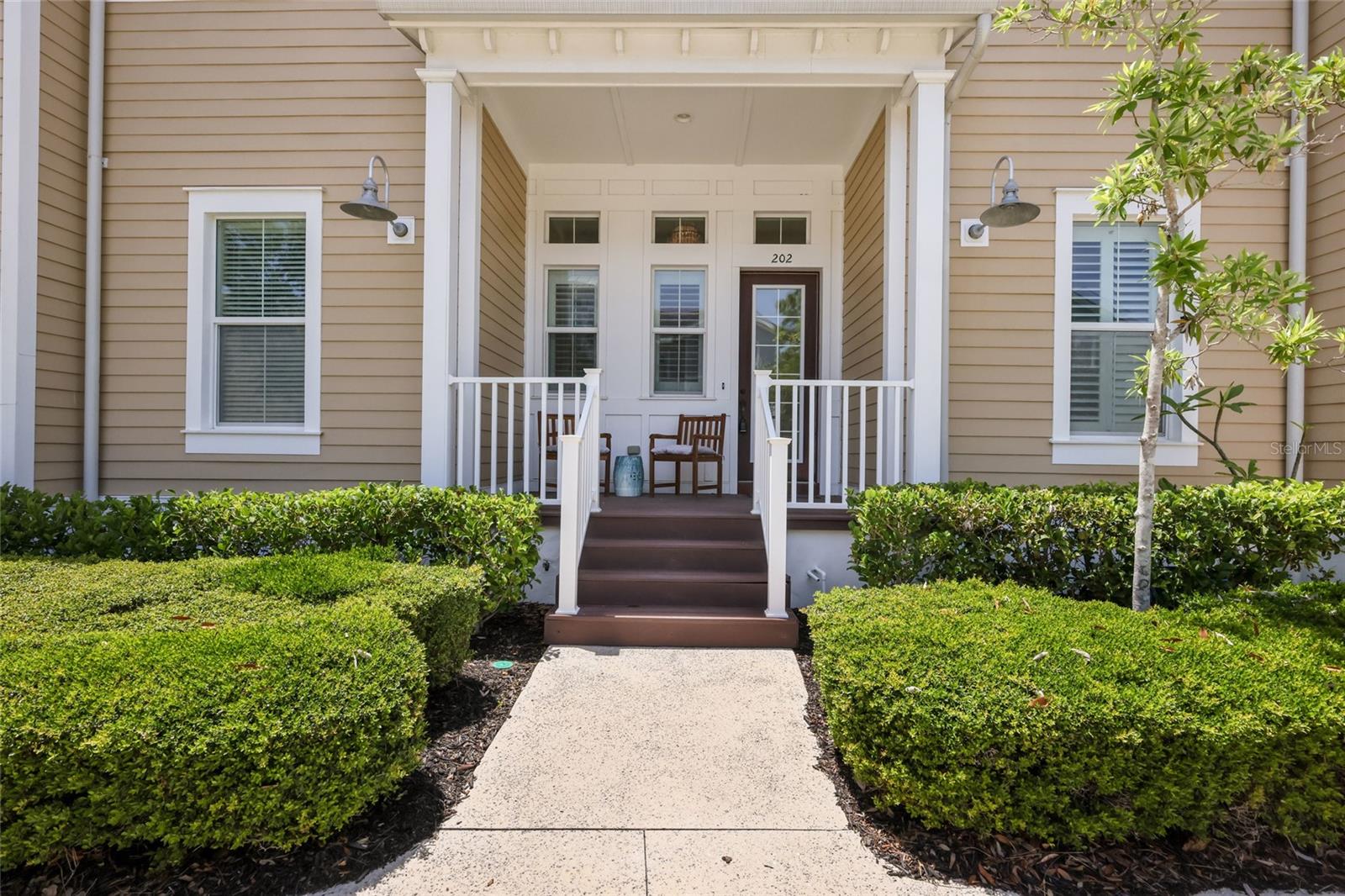 258 Sapphire Lake Dr #202 Property Photo 4