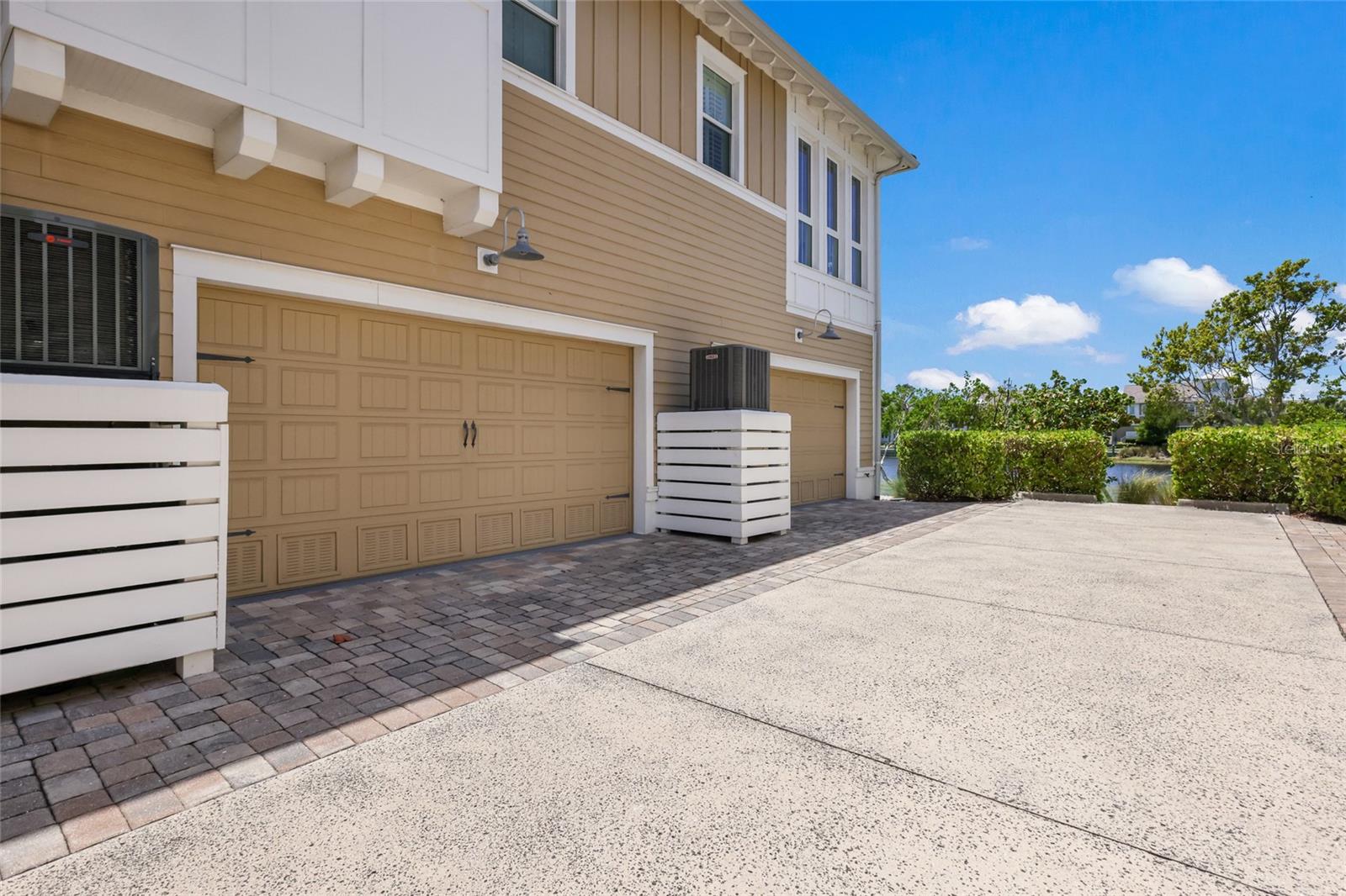 258 Sapphire Lake Dr #202 Property Photo 32