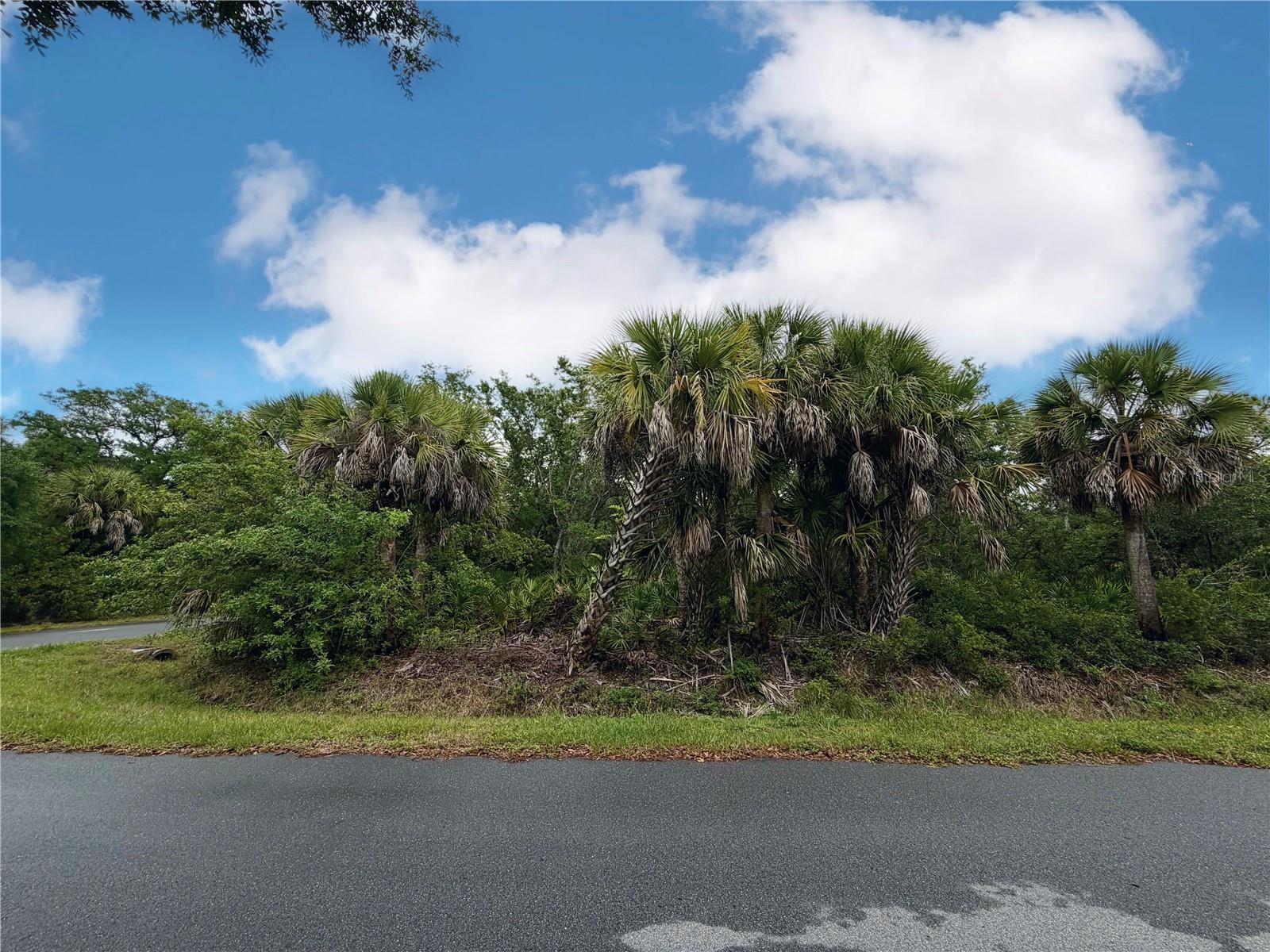18039 Savage Ave Property Photo 3