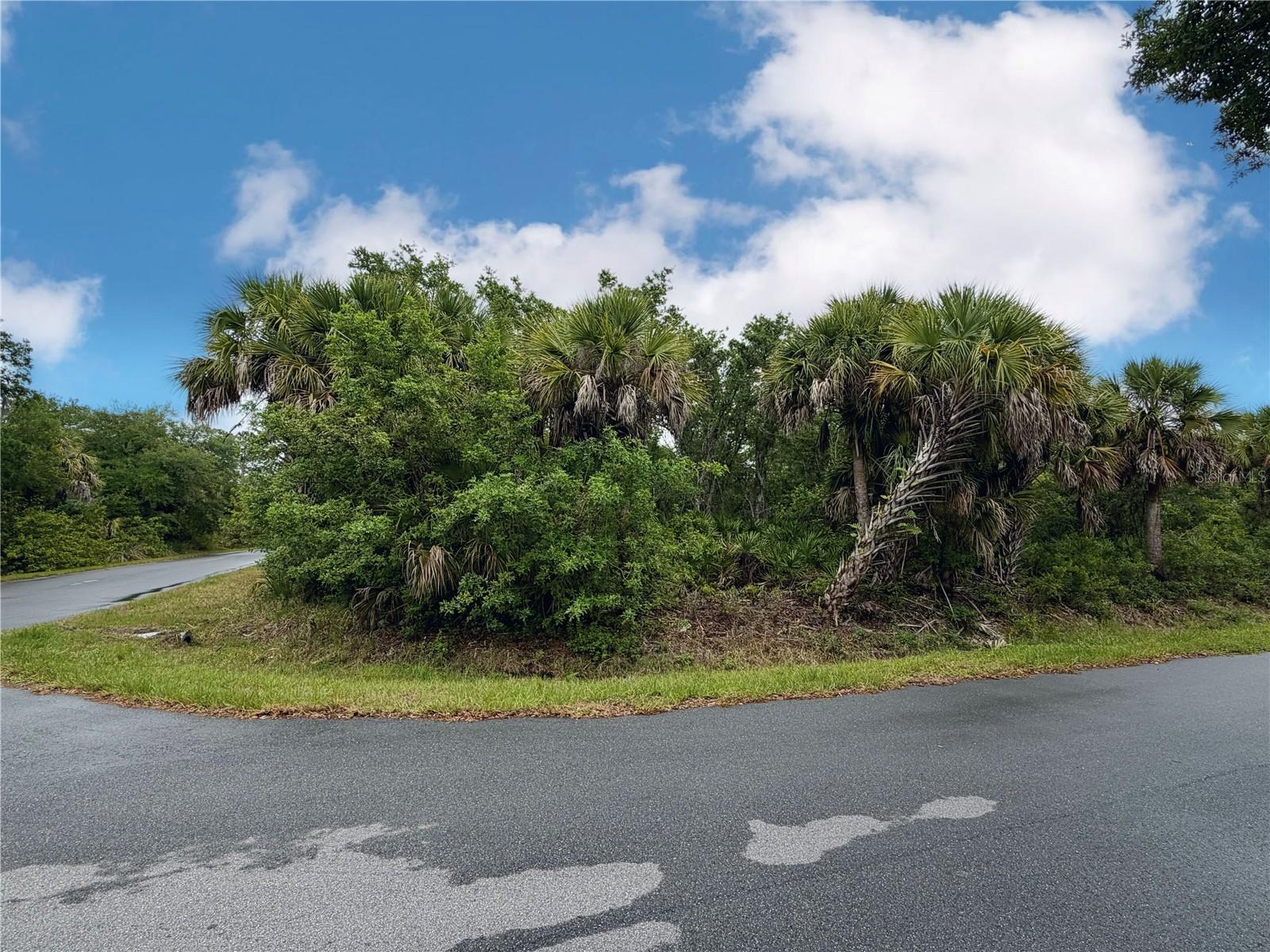 18039 Savage Ave Property Photo 5