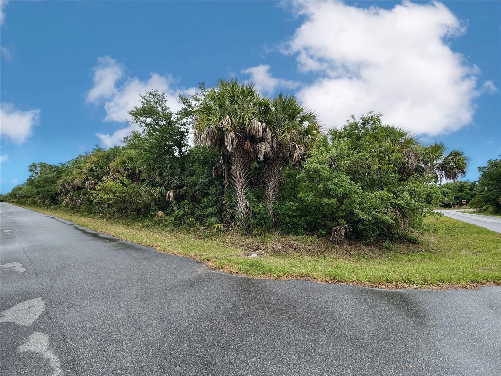 18039 Savage Ave Property Photo 6