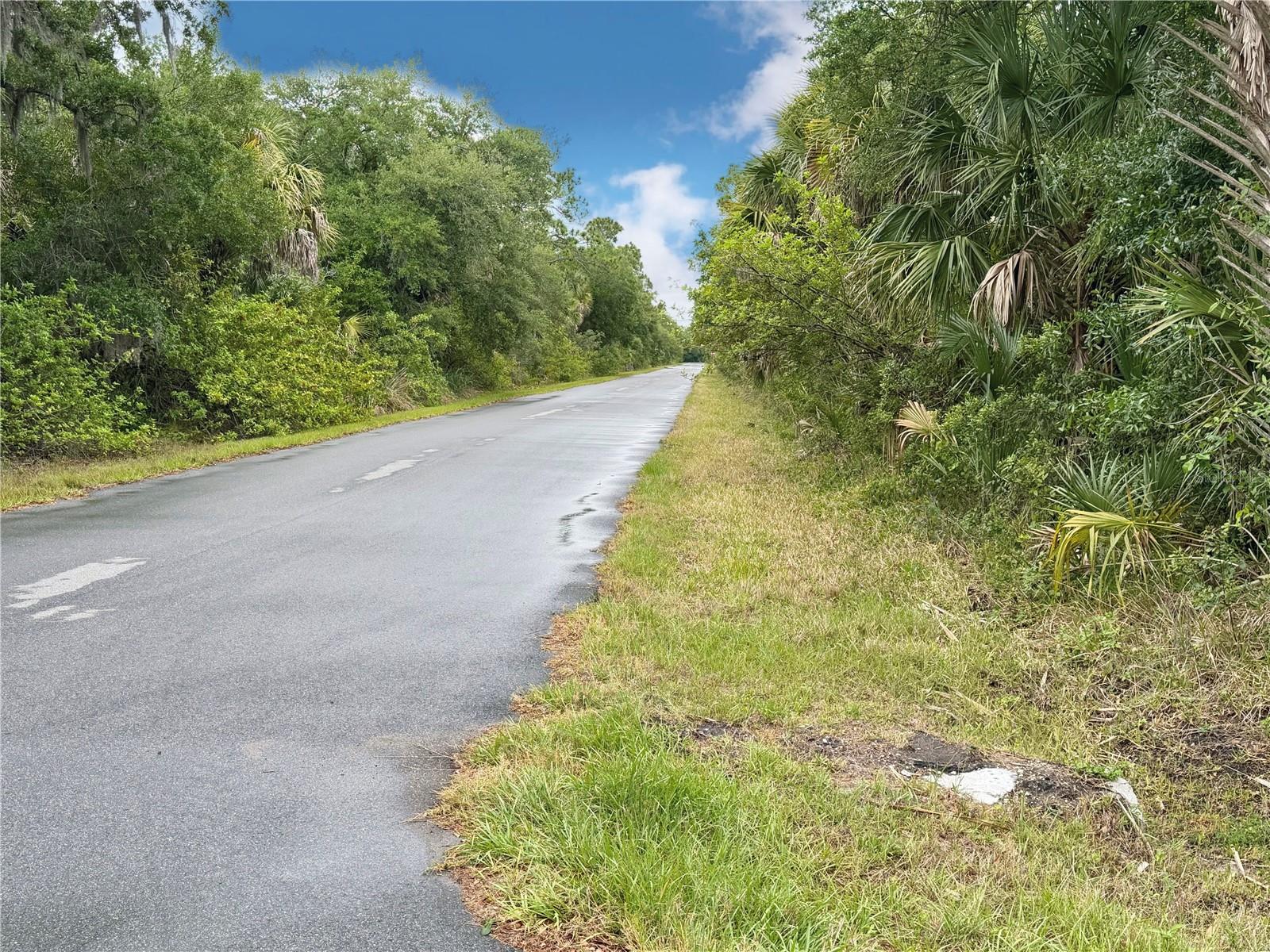 18039 Savage Ave Property Photo 12