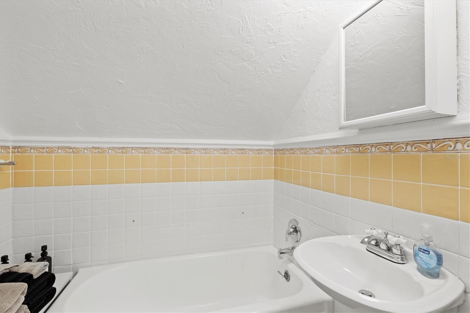 1523 1st Ave W Property Photo 31