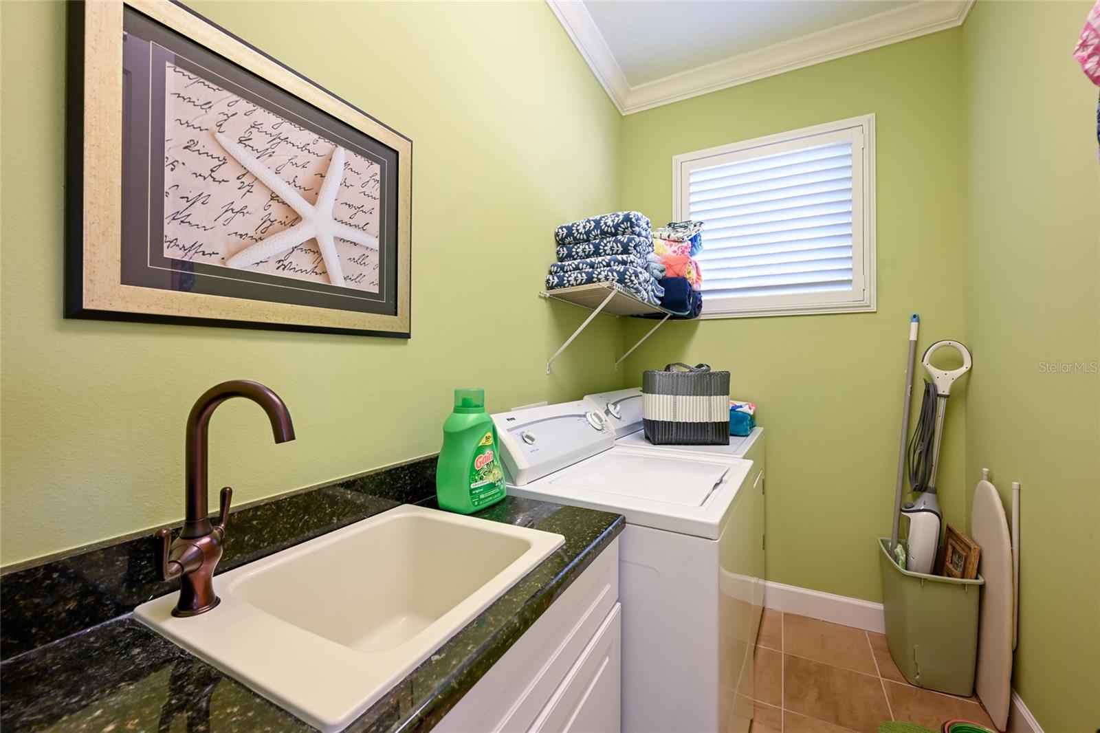 109 6th St N #a & B Property Photo 62