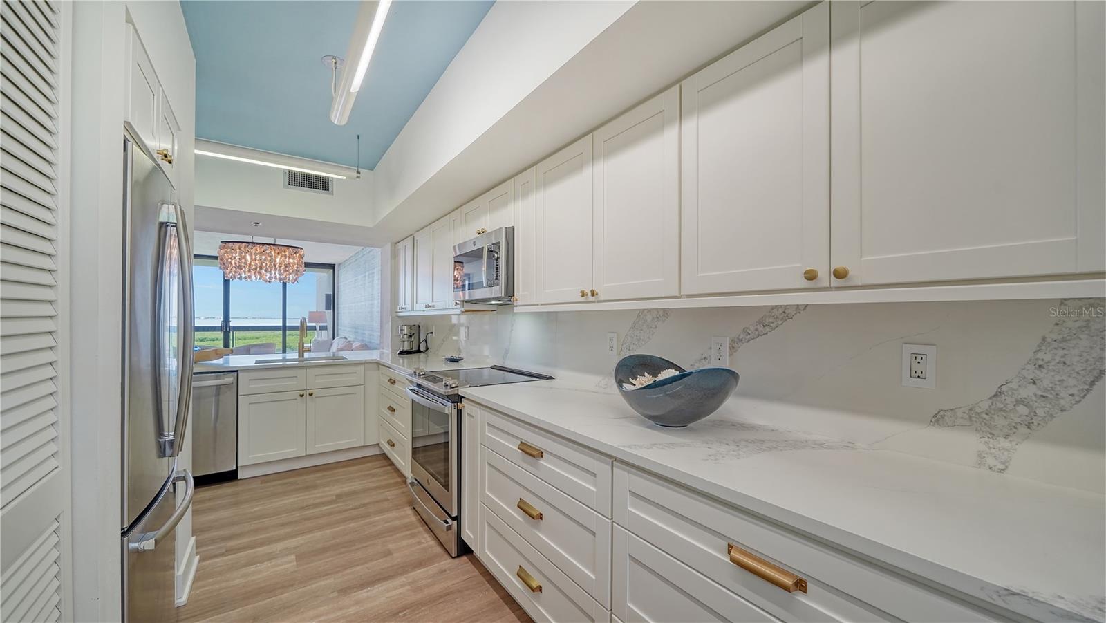 1930 Harbourside Dr #122 Property Photo 21