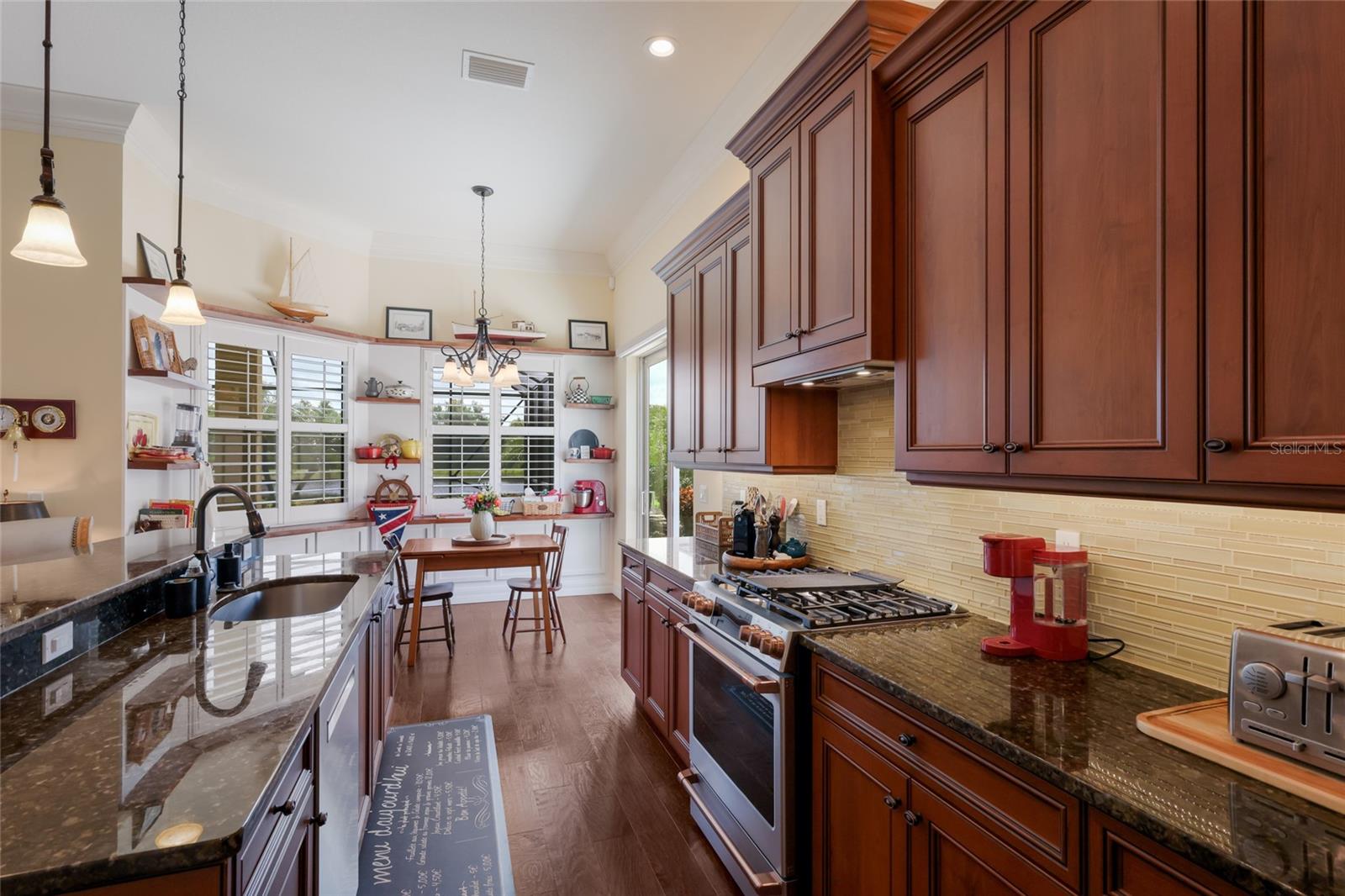 5011 Tobermory Way Property Photo 11