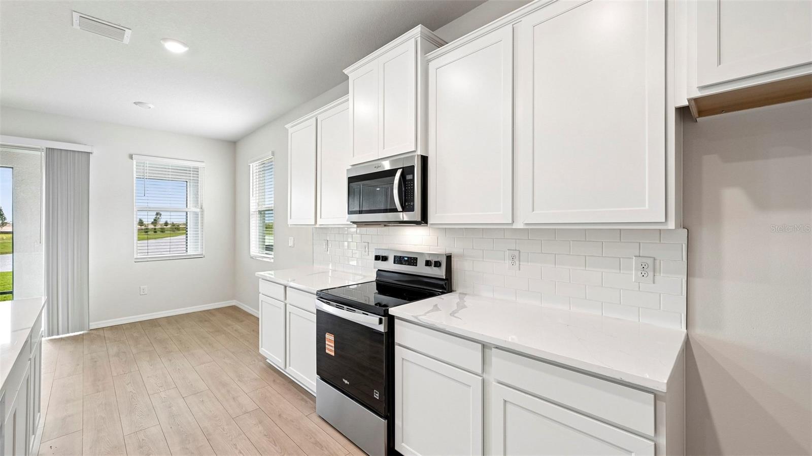1505 Love Grass Ter Property Photo 6