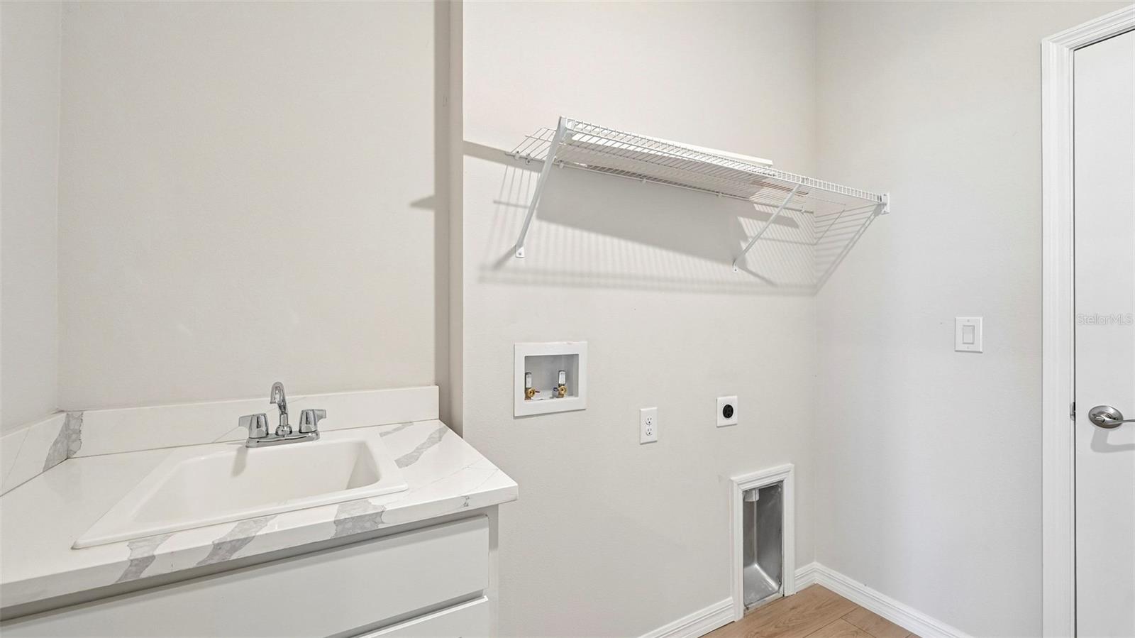 1505 Love Grass Ter Property Photo 25