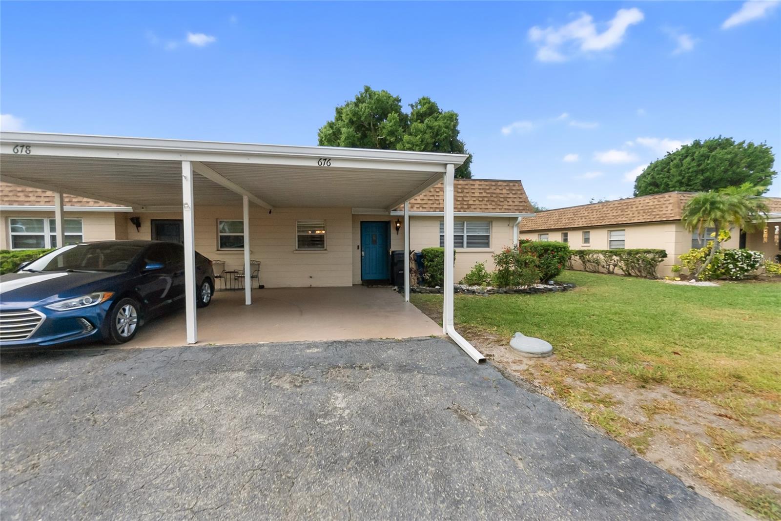 676 Park Cir Property Photo 1