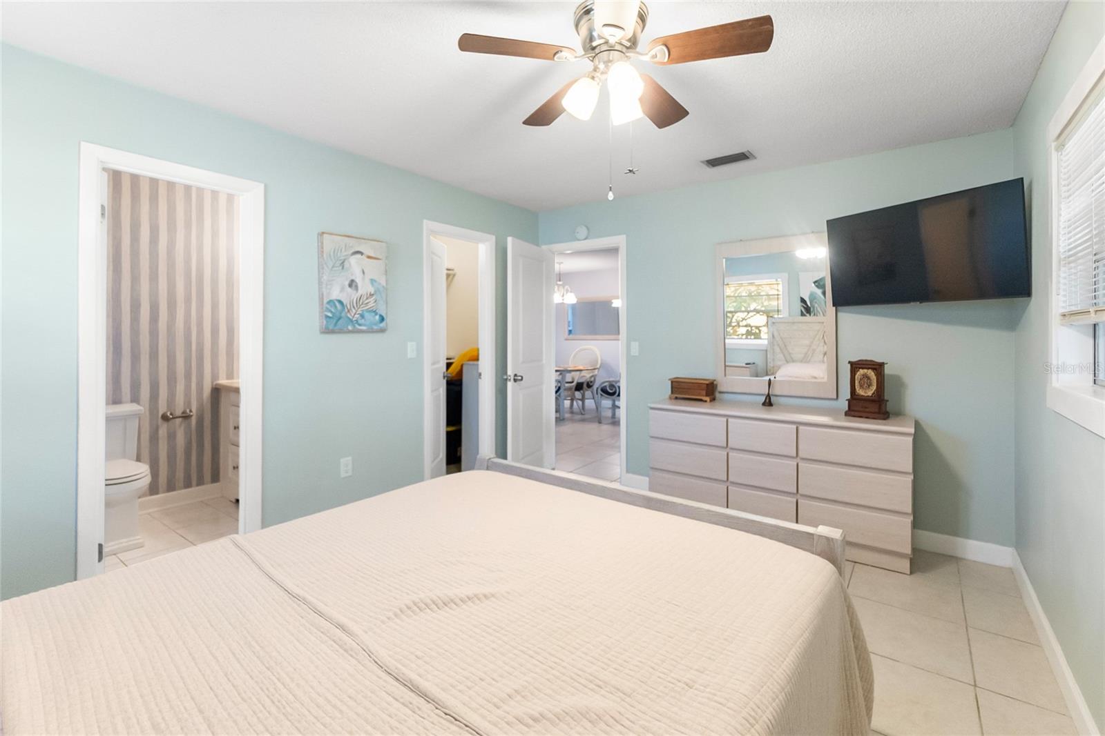 676 Park Cir Property Photo 12