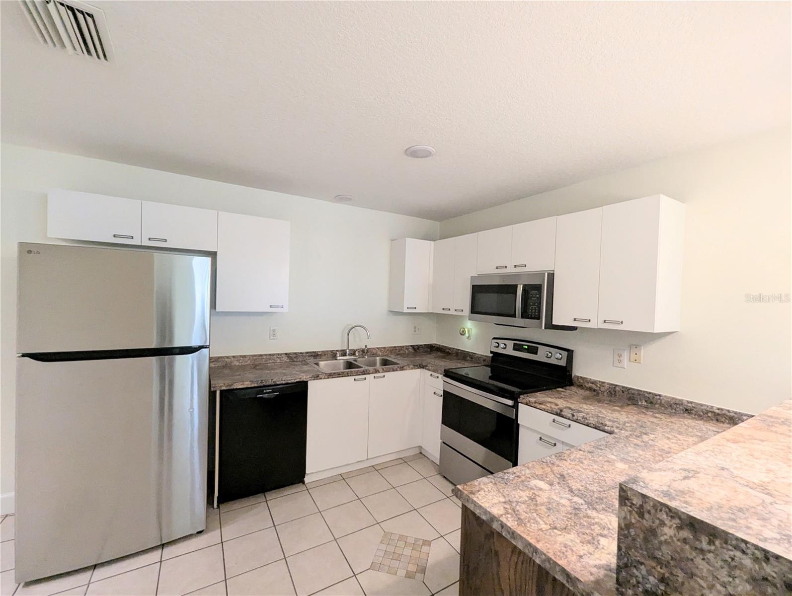 1808 36th Ave E Property Photo 20