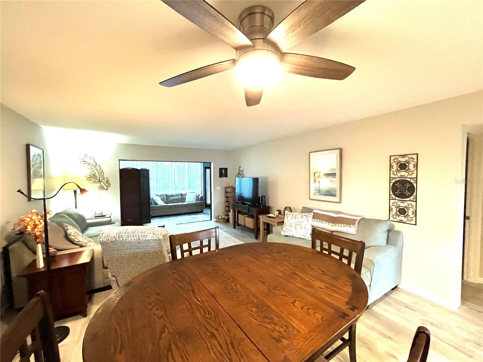 335 Springdale Dr #0 Property Photo 6