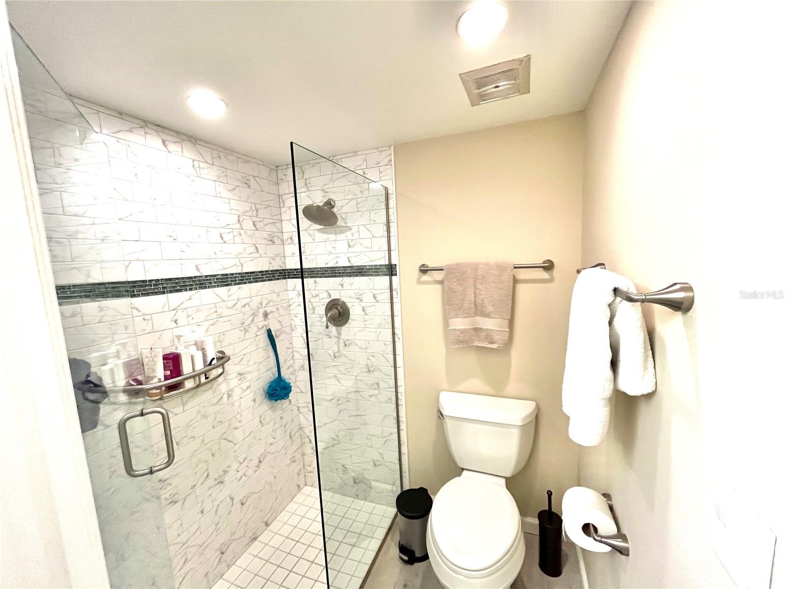 335 Springdale Dr #0 Property Photo 36