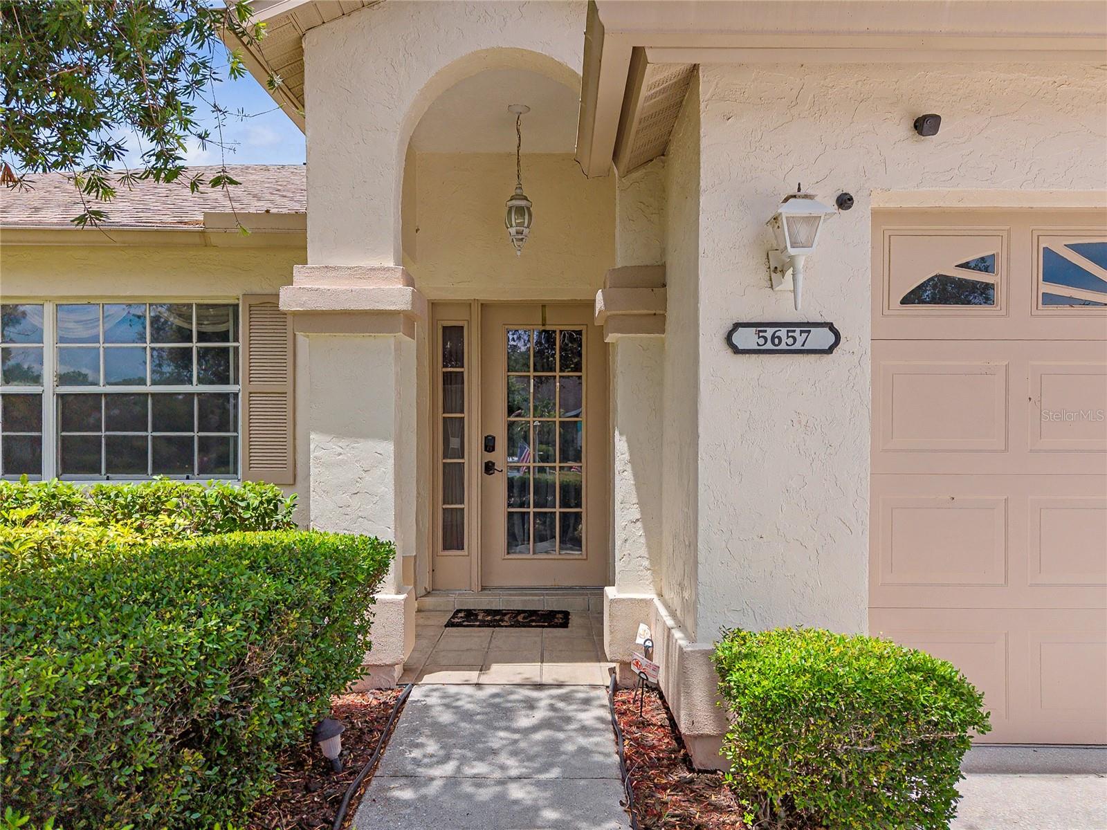 5657 29th Street Cir E Property Photo 4