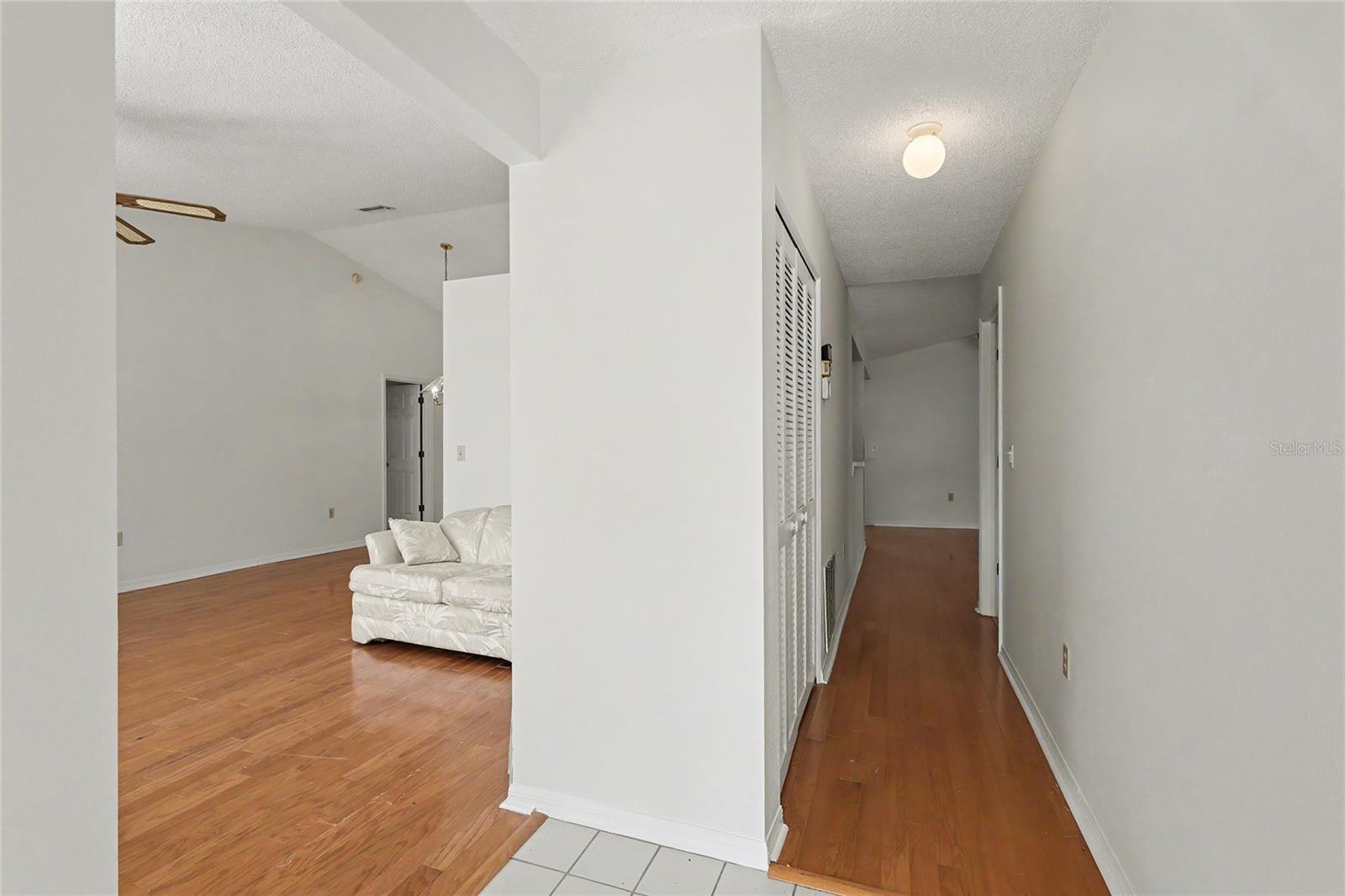 5657 29th Street Cir E Property Photo 5