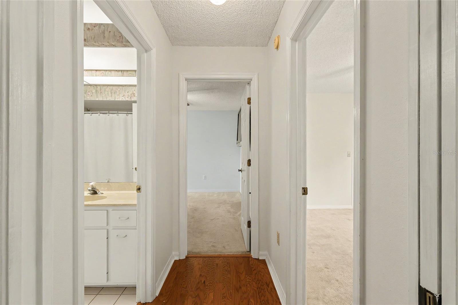 5657 29th Street Cir E Property Photo 18
