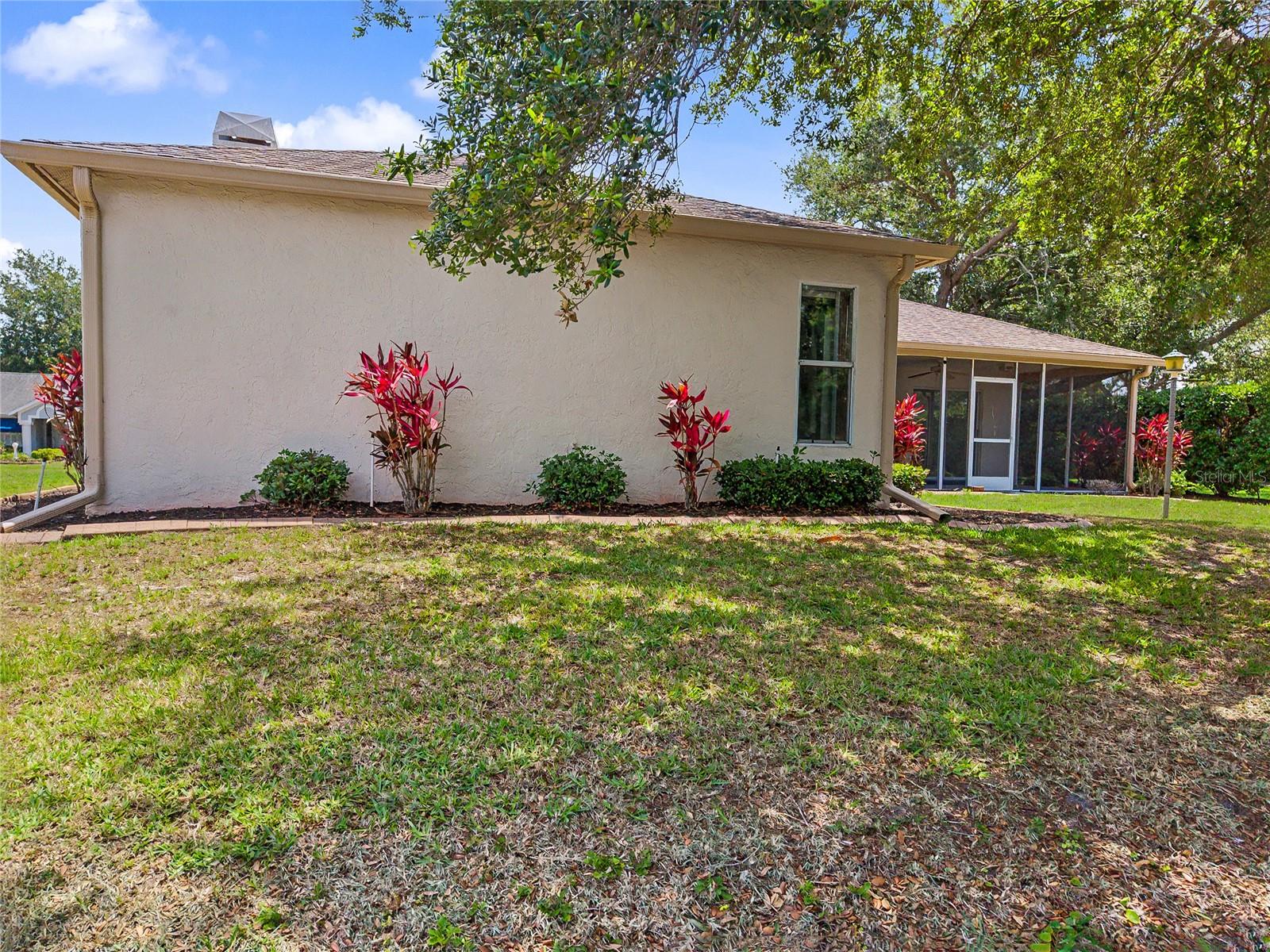 5657 29th Street Cir E Property Photo 37