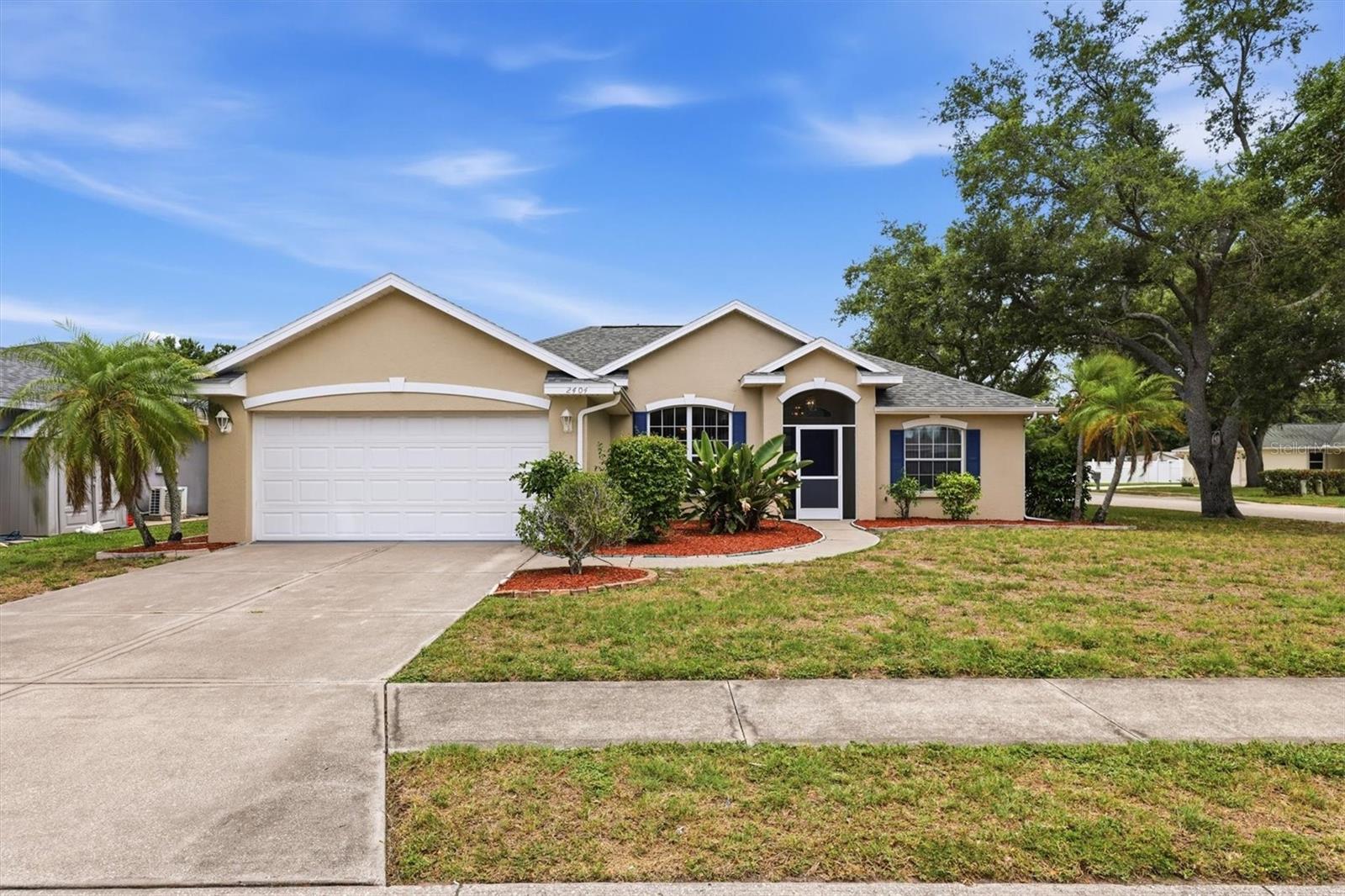 2404 50th Dr E Property Photo 1
