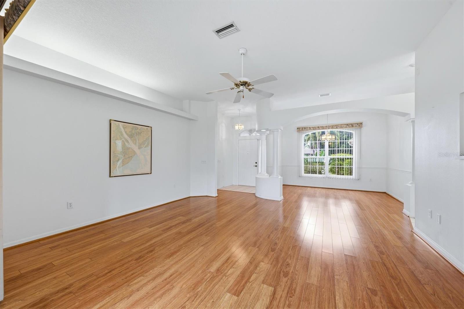 2404 50th Dr E Property Photo 10