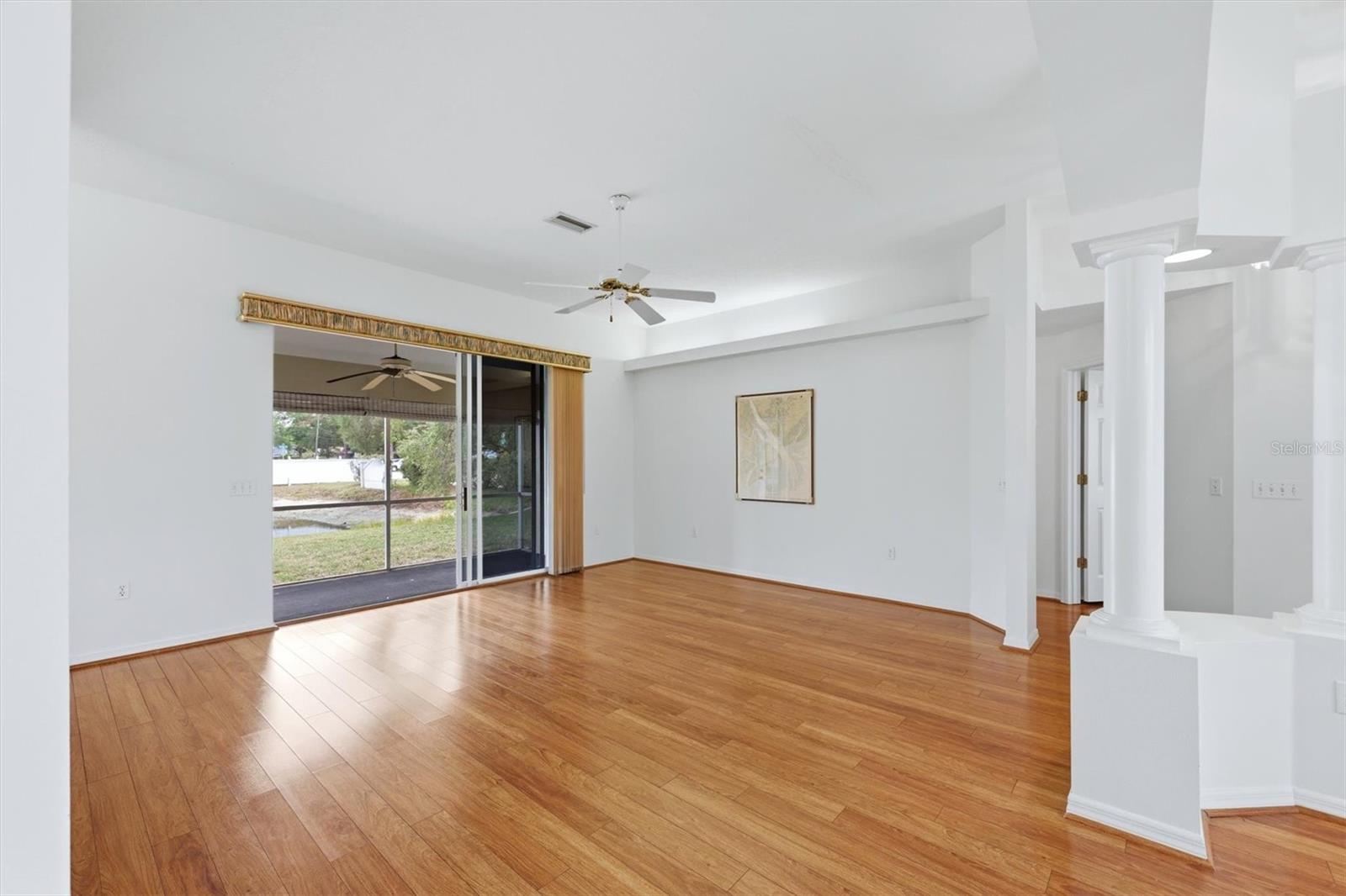 2404 50th Dr E Property Photo 14