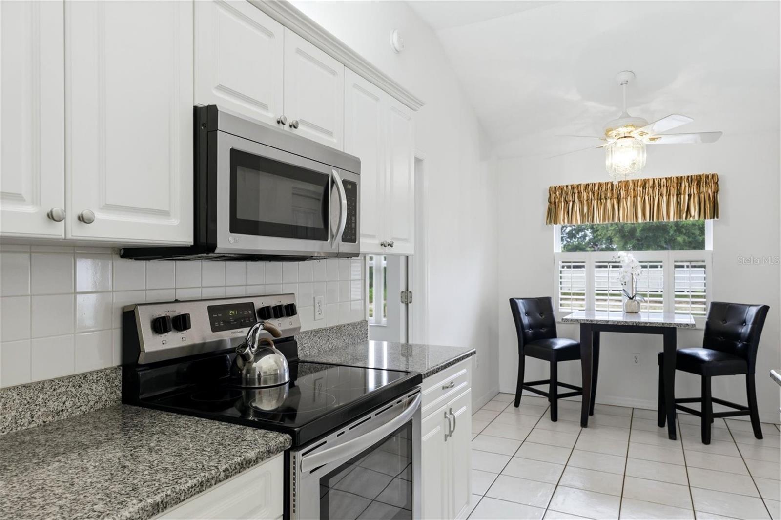 2404 50th Dr E Property Photo 20