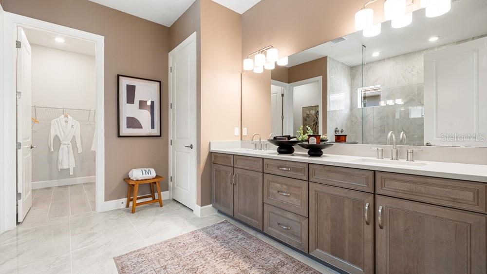 13481 Manarola Way Property Photo 4