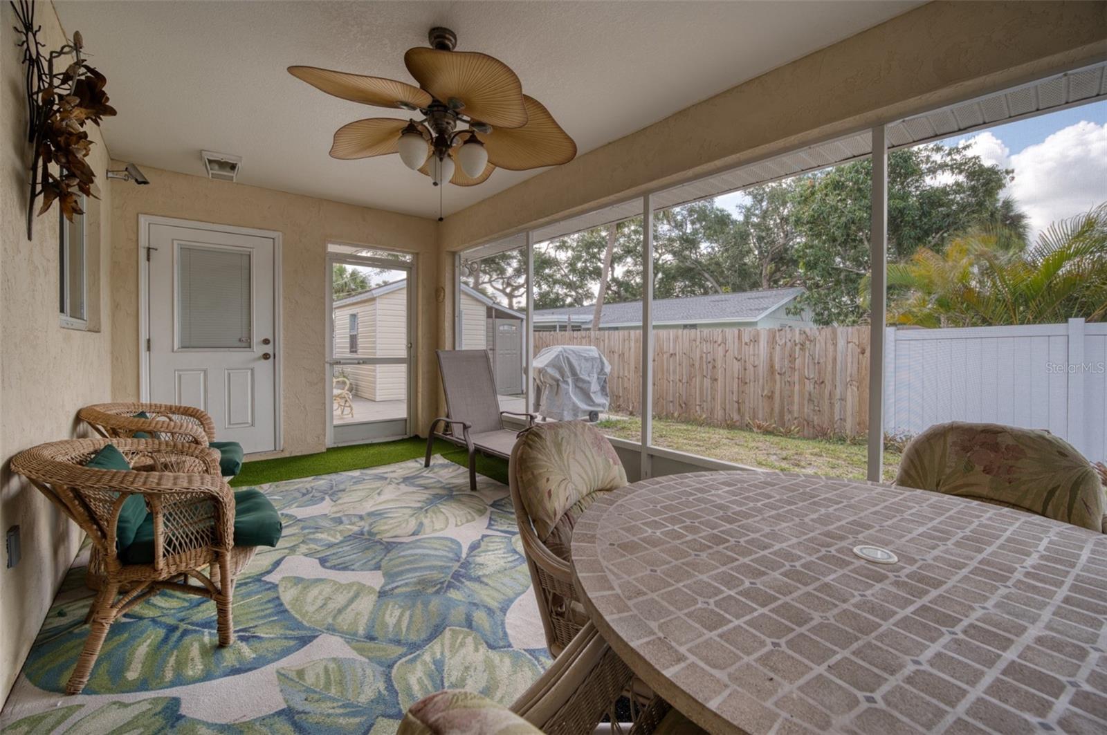 541 Falkland Rd Property Photo 19