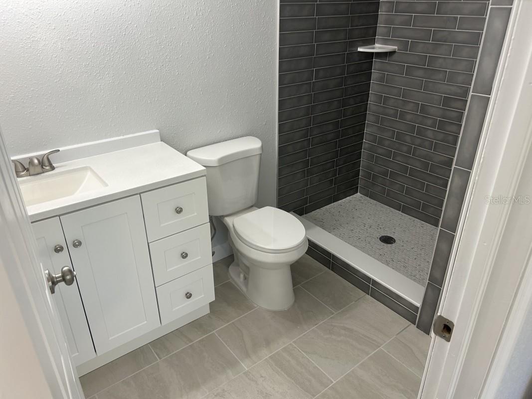 121 Loblolly Ct #c Property Photo 6