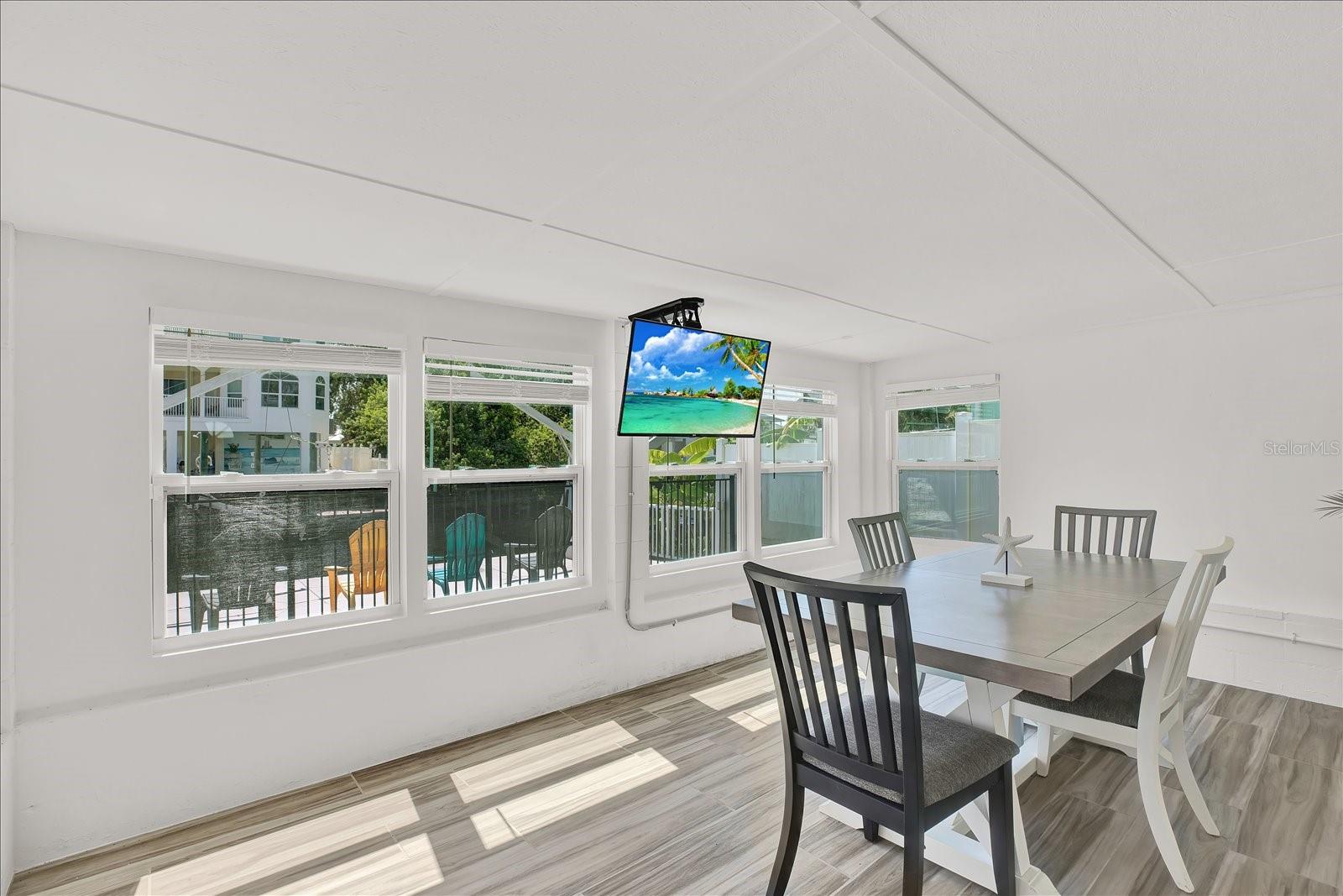 13526 Outboard Ct Property Photo 8